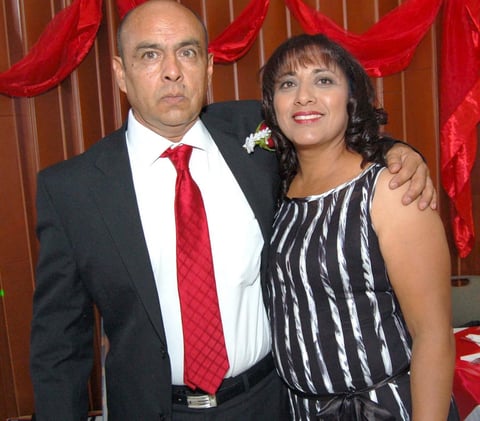 24092012 JUAN  Carlos Aguirre y Yolanda Limas.