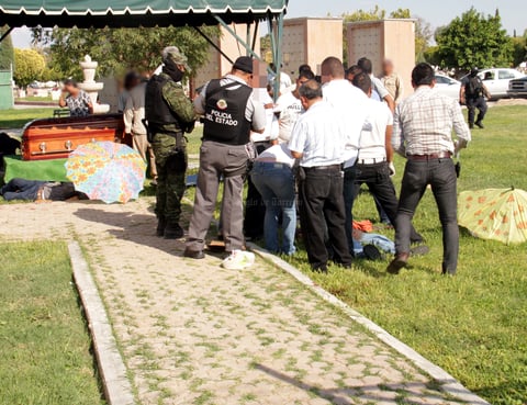 Las autoridades aún no saben cómo se inició el tiroteo, pero se encuentran investigando el caso.