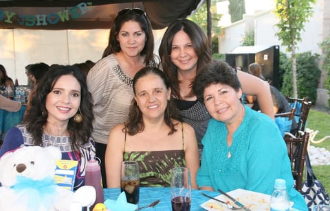 25092012 MARISOL , Pita, Paty, Vero y Lupita.