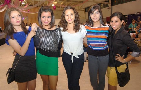 25092012 PAULINA , Fany, Zezil, Andrea y Joceline.
