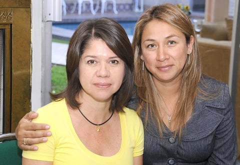27092012 MAGDA  Gutiérrez y Cecilia Santibáñez.