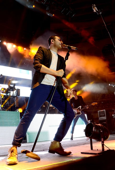 "Muchas gracias por estar con nosotros Torreón, gracias por el recibimiento, gracias por los gritos, a toda esta gente los amamos y les mandamos muchos besos, ojalá podamos divertir mucho traemos un gran repertorio. Nosotros somos Reik y traemos preparado esto", fueron las palabras de Jesús Navarro.