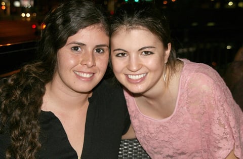 01102012 ANA  López y Ana Lucía Valenzuela.