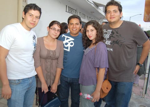 01102012 HUMBERTO , Ana Karen, Jaime, Diana y