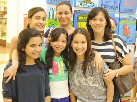 04102012 PAULINA , Andrea, María Fernanda, Isabel, Nadia y Marissa.