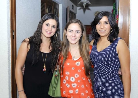 09102012 LUCÍA , Lily y Berenice.