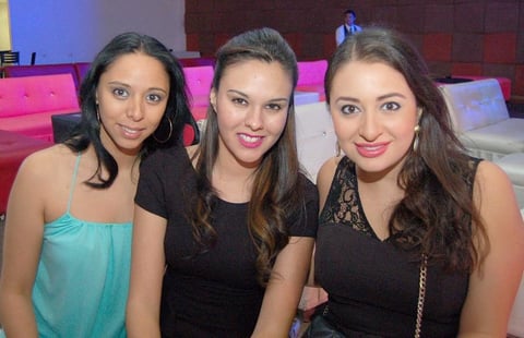 11102012 NYDIA,  Alma y Marielena.