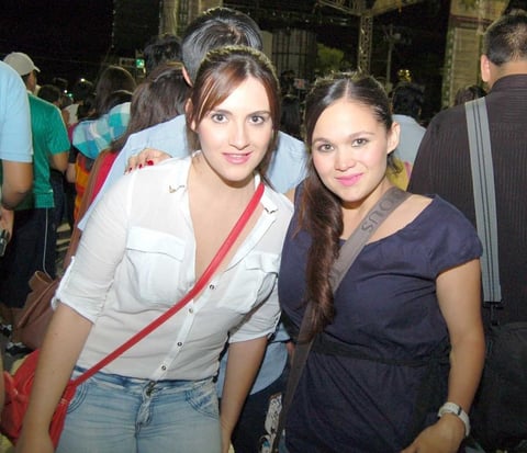 11102012 ROCíO  Mendoza y Ana Gaby Treviño.