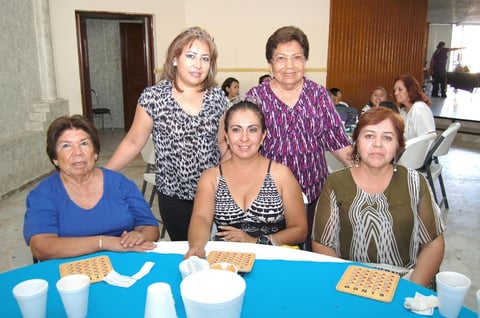 12102012 GABY,  Lelis, Ángeles, Débora y Marisela.