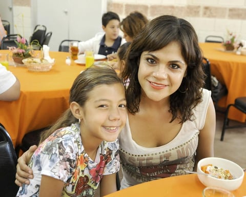 13102012 DULCE  Viesca y Dulce Mijares.