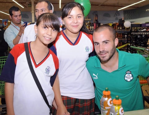 14102012 MARCELA  Mijares y Guty Estrada.