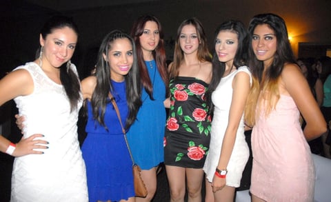 14102012 EN FESTEJO.  Fanny, Sofía, Mariana, Lorena, Adriana y Nayelie.