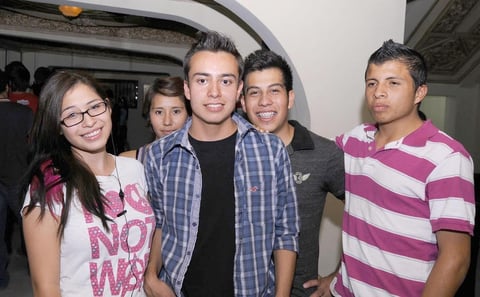 15102012 DEVI , Alejandra, Eliasar, Raúl y Chepo.