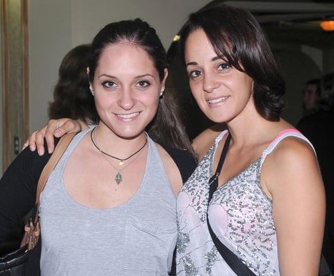 17102012 ADRIANA  y Gaby Torres.