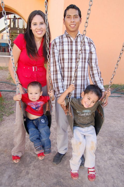 17102012 CECILIA,  César, David y Elías.
