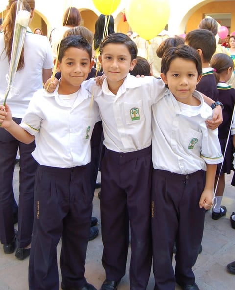 17102012 GADIEL , Fede y Esteban.