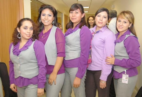 18102012 MARíA  del Refugio Becerril, Teodora de Treviño y Elena Leco.