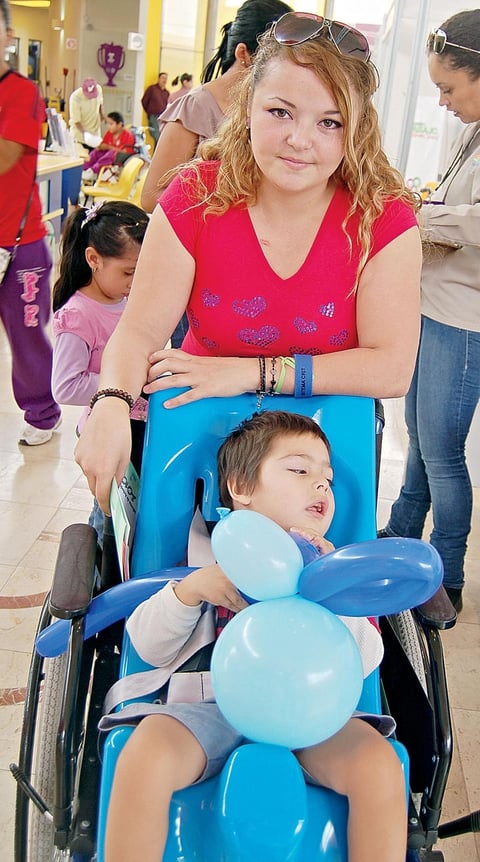 22102012 ALMA  Larson y Cedric.