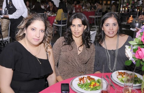 20102012 RUTH  Madinabeitia, Esthela González y Margarita Saracho.