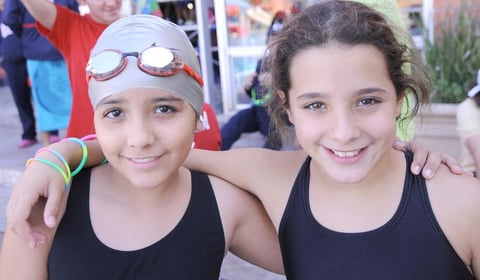 23102012 ANA SOFíA  y Astrid.