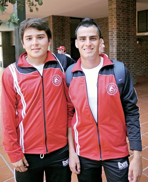 29102012 CéSAR  y Gustavo.