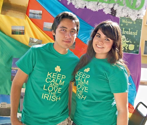 29102012 PABLO  y Betty.