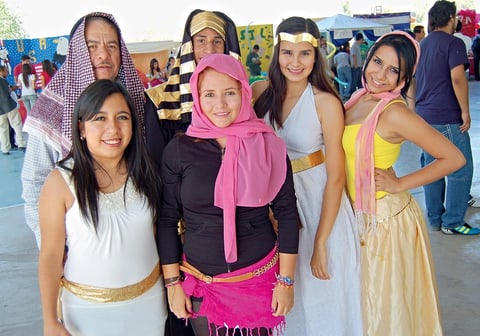 29102012 SERGIO , Claudia, Jade, María, Mariana y Karen.