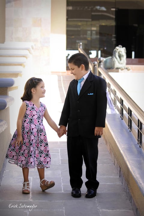 28102012 Iván Gerardo y Valeria Monserrat Macías González, celebraron sus respectivos cumpleaños el 15 de octubre, en compañía de sus padres Gerardo Iván Macías Rodríguez y Monserrat Marina González de Macías.-