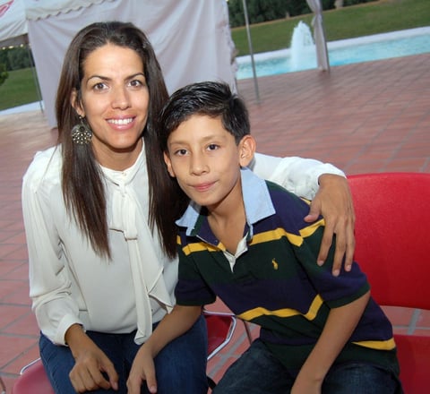 28102012 LUCILA  Santos y Ricky Guerrero.