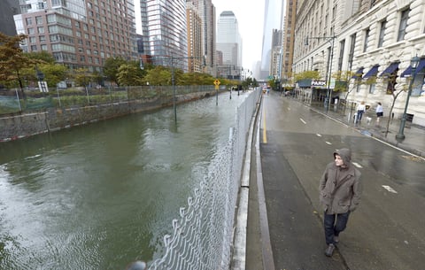 La ciudad de Nueva York está comenzando a recuperar algunos servicios, pero la vuelta a la normalidad en esta metrópoli de más de ocho millones de habitantes necesitará muchos días.