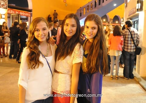 Ana Claudia, Bárbara y Andrea.