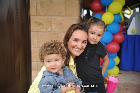 Patricio, Xelha y María Paula.