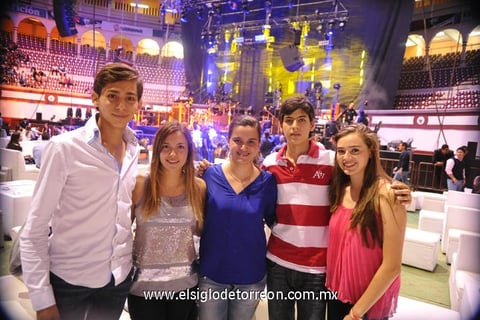 JoséMiguel, Karen, Luz, Ricardo y Ana Paula.