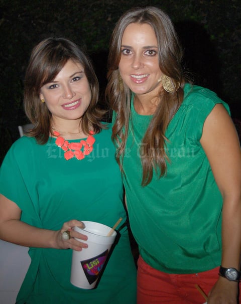 Lily Leal y Regina, Elisa Esparza y Ana Cecy Gutiérrez celebraron juntas sus respectivos cumpleaños.