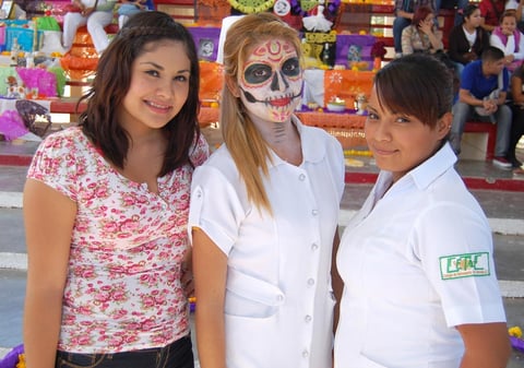 03112012 BRENDA,  Jelzabeth y Brianda.
