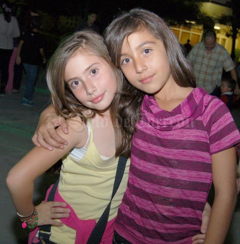 Lucía y Ángela.