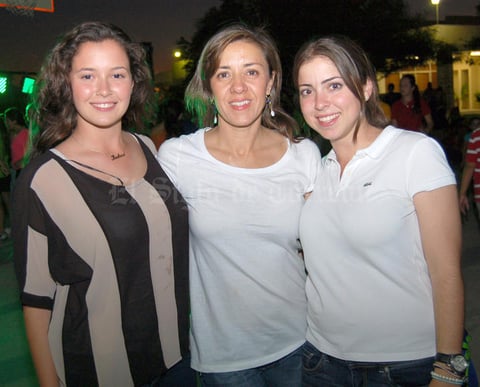 Paulina, Bibis e Isabel.