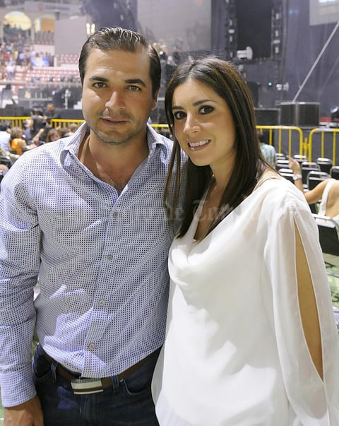 Víctor y Sofía Chaúl.