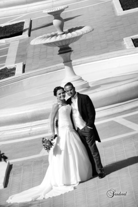 CLAUDIA ELENA Castruita Madinaveitia y José Antonio Silva Segovia, el día que unieron sus vidas en matrimonio.- Sandoval Fotografía