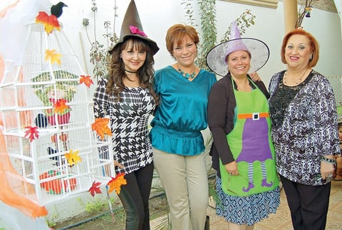 06112012 ISELA,  Vero, Marisa y Tita.