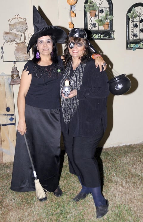 14112012 GRUPO MIERCOLITOS.  Mirna y Vivi.