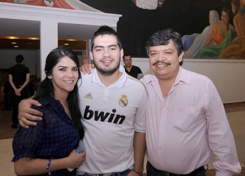 13112012 TOMAS  Galván, Verónica Tinajero y Ramón