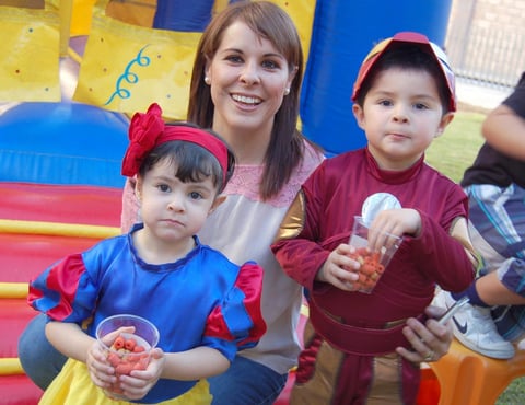 16112012 LUCIANA , Claudia y Bruno.
