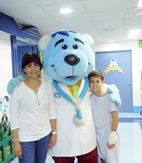 18112012 SILVIA  Espinoza, Sanito y AndrÃ©s Ãvalos.