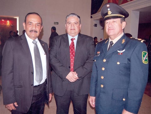 18112012 SEÑORES  Alfonso Soto Marténez, Jesús G. Sotomayor Hernández y Marco Antonio Cué Prieto.