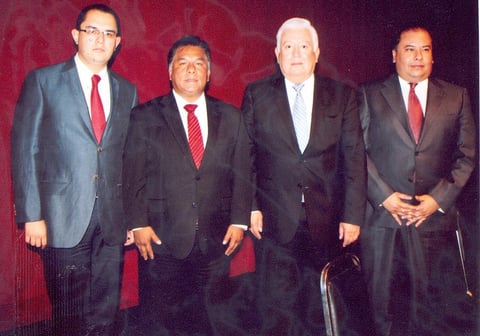 18112012 SEÑORES  Marco Antonio Mendoza Bustamante, Apolonio Betancourt Ruiz, Jesús Gerardo Sotomayor Garza y Ernesto Galindo Sifuentes.