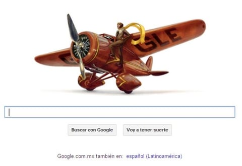 24 de julio. El doodle de Google celebró el 115 aniversario del nacimiento de la aviadora estadounidense Amelia Earhart, la primera mujer que cruzó el océano Atlántico sola.