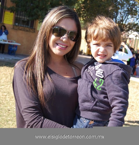 26112012 MARíA  y Rodrigo.