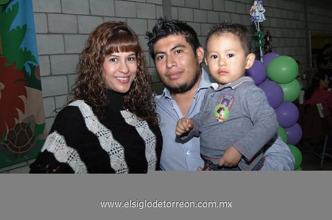27112012 FIESTA INFANTIL.  Elsa, Ã“scar y Ã“scar Campa.
