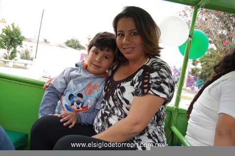 21112012 ALEX  y María Elena.
